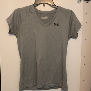 Under Armour T-shirt